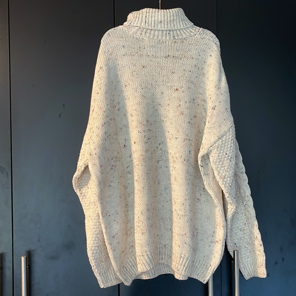 ASOS sweater - Picture 2 of 4